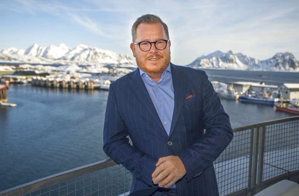 Erik Taraldsen, hotelldirektør ved Thon Hotel Svolvær mener det bør forbys AirBnb over hele Lofoten. Foto: Emma Sætre, Arkiv.