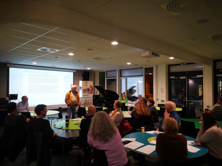 Bildet er tatt under årsmøtet til Utdanningsforbundet Vestvågøy.