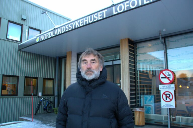 Are Johansen, leder for ressursgruppa for Lofoten sykehus, er sjokkert over utviklingen i Helse Nord-prosessen. Foto: Eirik Husøy